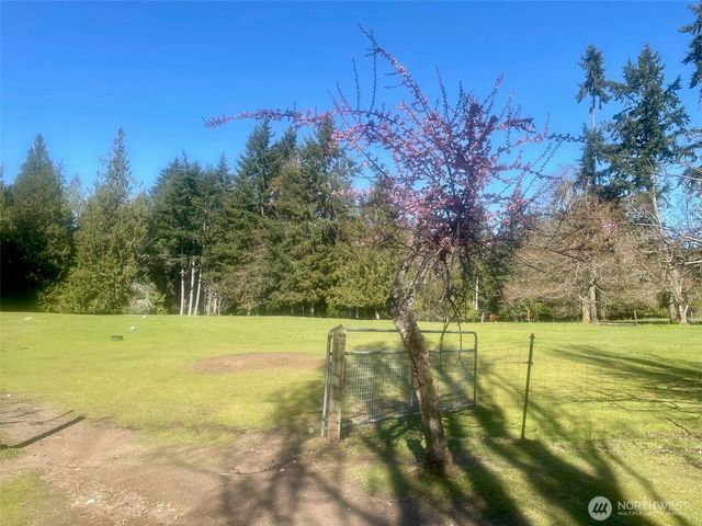 6529 Key Peninsula Hwy NW, Lakebay, WA 98349