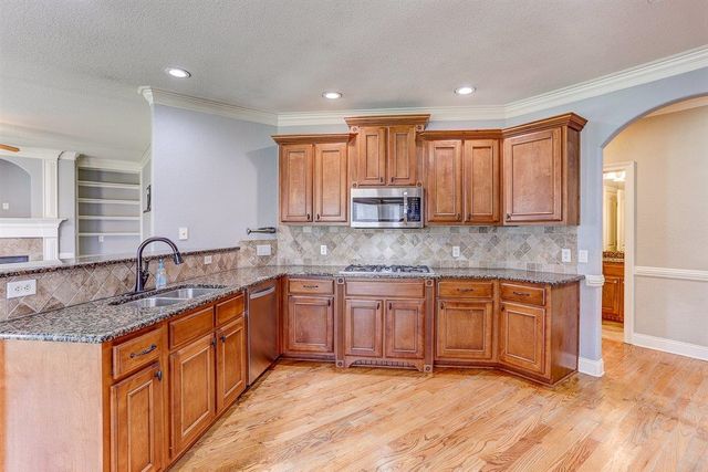 275 MISTY FIELDS CV, Oakland, TN 38060