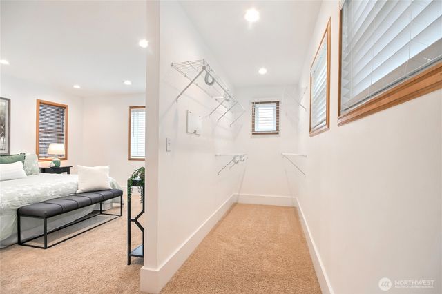 1116 6th Avenue N, Seattle, WA 98109