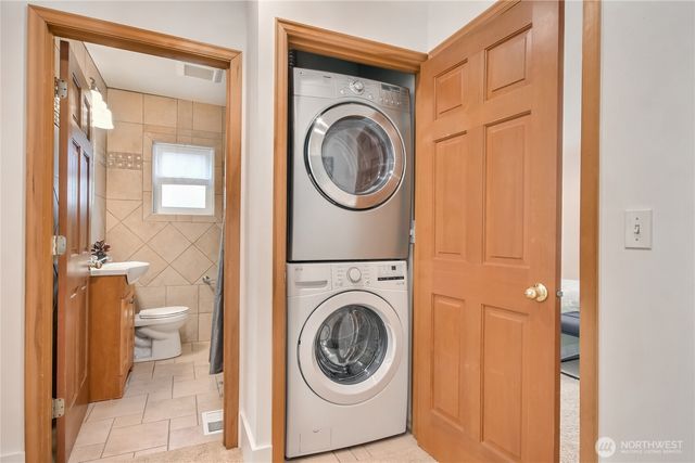 1116 6th Avenue N, Seattle, WA 98109