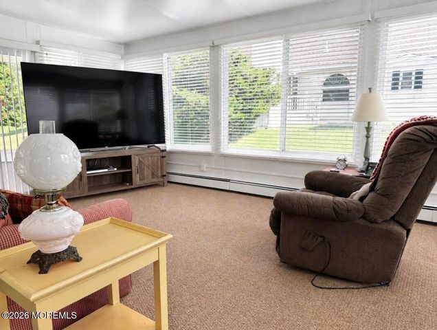 12 Doral Drive, Toms River, NJ 08757
