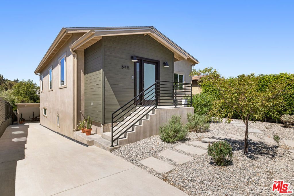 645 Milo Terrace, Los Angeles, CA 90042 — photo 2