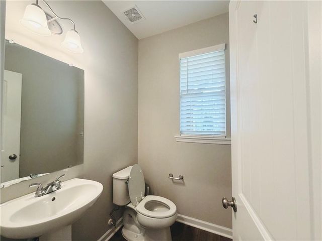 607 Michigan Circle, Hoschton, GA 30548
