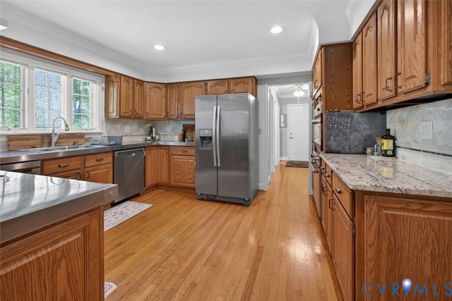10427 Windam Hill Rd, Glen Allen, VA 23059