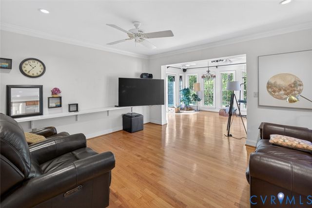 10427 Windam Hill Rd, Glen Allen, VA 23059