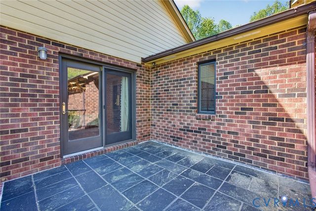 10427 Windam Hill Rd, Glen Allen, VA 23059