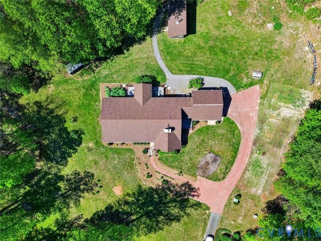 10427 Windam Hill Rd, Glen Allen, VA 23059