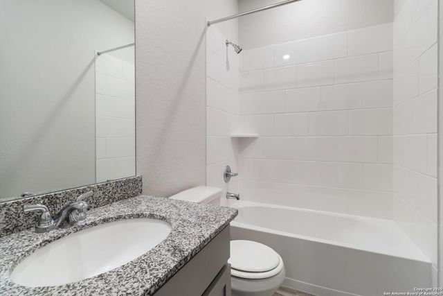 15062 Homing Meadow, San Antonio, TX 78253