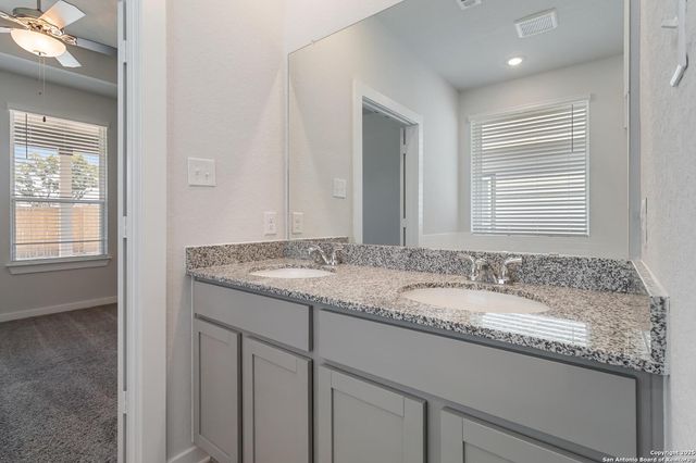 15062 Homing Meadow, San Antonio, TX 78253