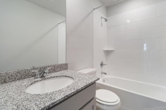 15062 Homing Meadow, San Antonio, TX 78253