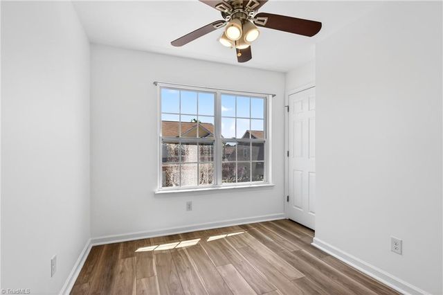 811 Central Park Avenue, Greensboro, NC 27407