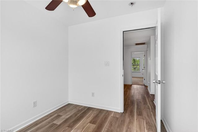 811 Central Park Avenue, Greensboro, NC 27407
