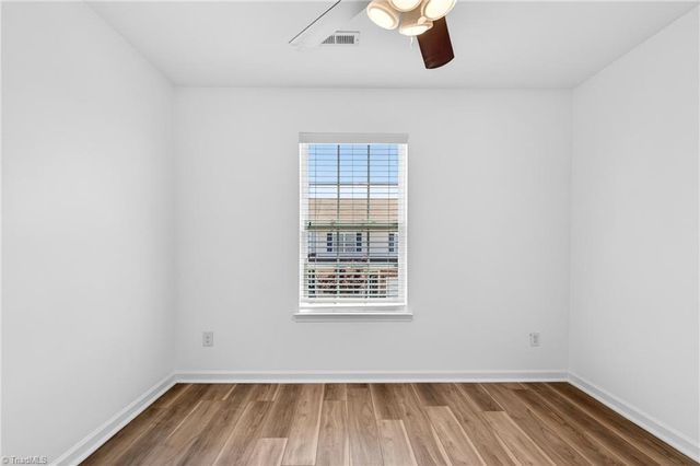 811 Central Park Avenue, Greensboro, NC 27407