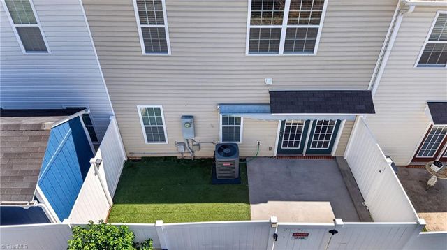 811 Central Park Avenue, Greensboro, NC 27407