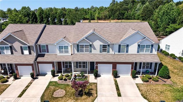 811 Central Park Avenue, Greensboro, NC 27407