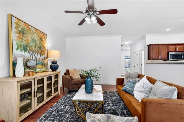 811 Central Park Avenue, Greensboro, NC 27407