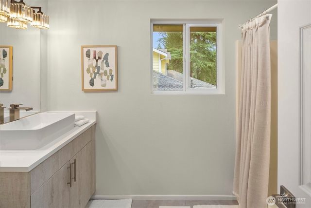 9010 172nd Avenue NE, Redmond, WA 98052