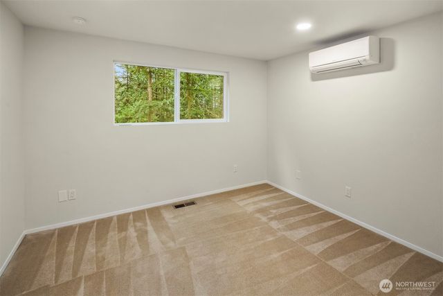 9010 172nd Avenue NE, Redmond, WA 98052