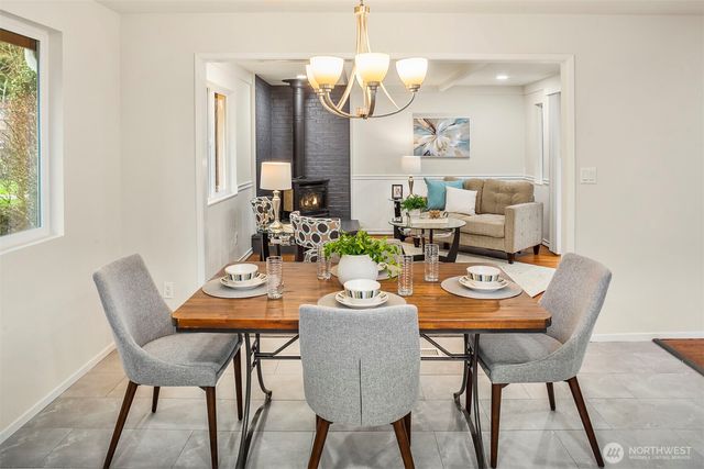 9010 172nd Avenue NE, Redmond, WA 98052