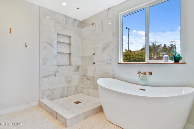 3082 Galena Avenue, Simi Valley, CA 93065