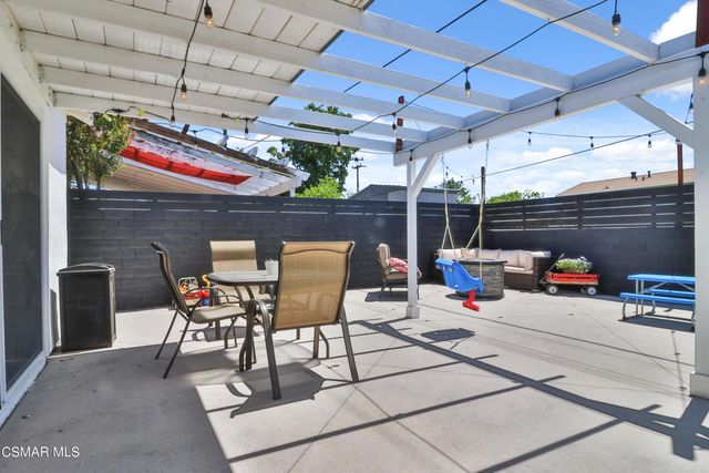 3082 Galena Avenue, Simi Valley, CA 93065