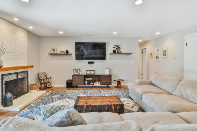 3082 Galena Avenue, Simi Valley, CA 93065