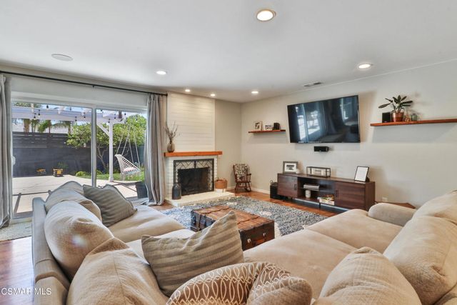 3082 Galena Avenue, Simi Valley, CA 93065