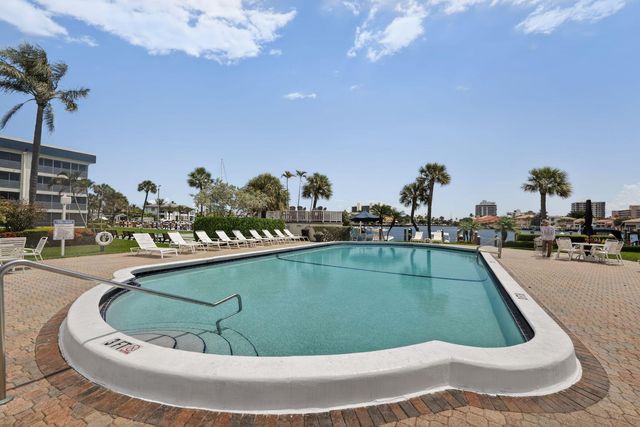 3411 Spanish Trail 418, Delray Beach, FL 33483