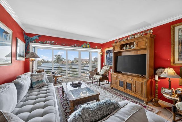 3411 Spanish Trail 418, Delray Beach, FL 33483