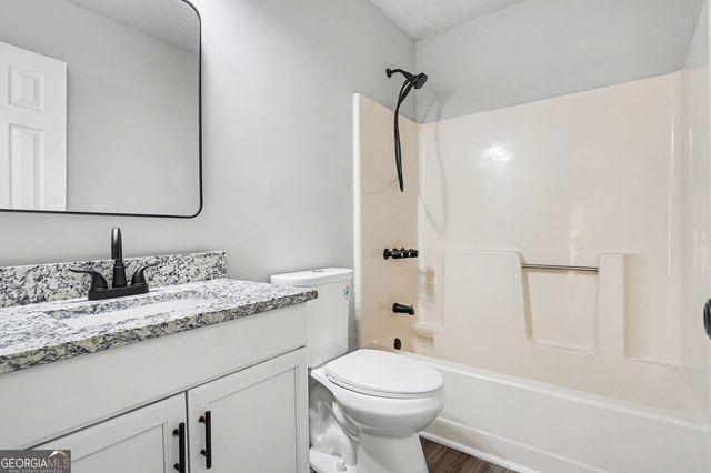 79 Water View Drive, Stockbridge, GA 30281