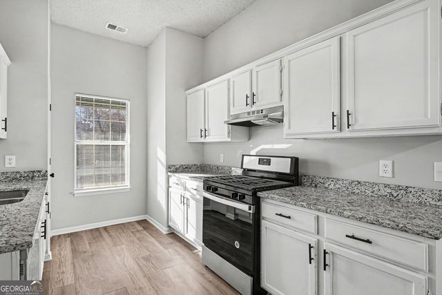 79 Water View Drive, Stockbridge, GA 30281
