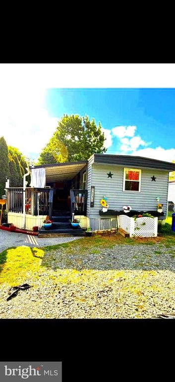 1113 HOLLYWOOD DR, Reading, PA 19606