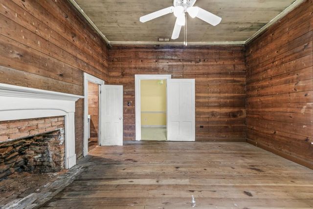 1047 Dixie Road, Covington, GA 30014