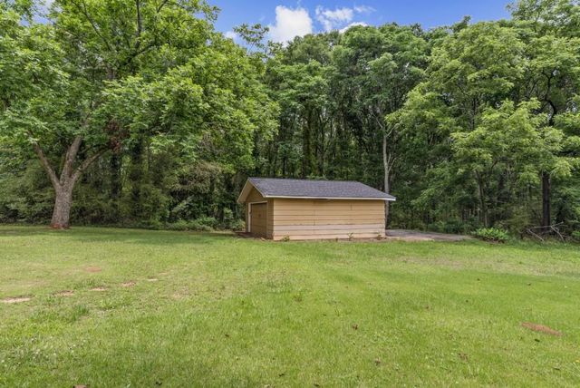 1047 Dixie Road, Covington, GA 30014