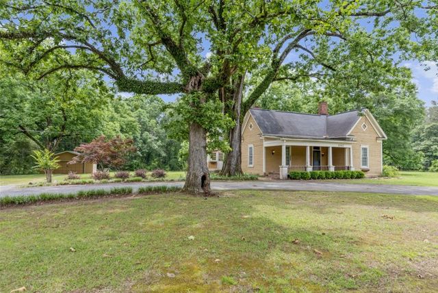 1047 Dixie Road, Covington, GA 30014