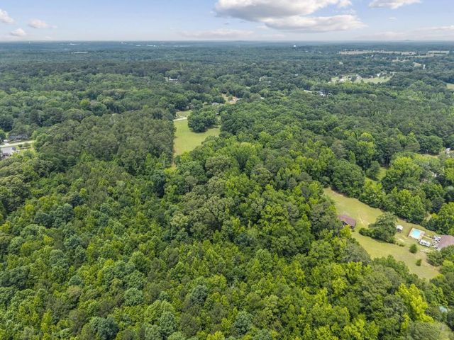1047 Dixie Road, Covington, GA 30014