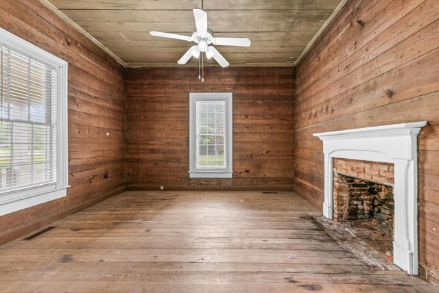 1047 Dixie Road, Covington, GA 30014