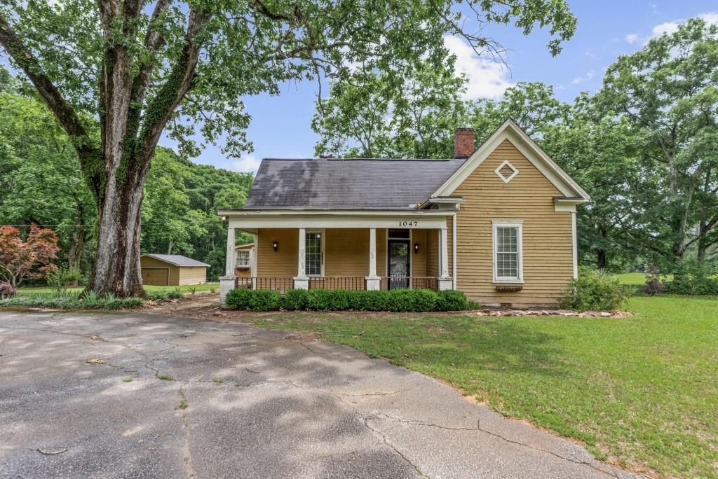1047 Dixie Road, Covington, GA 30014