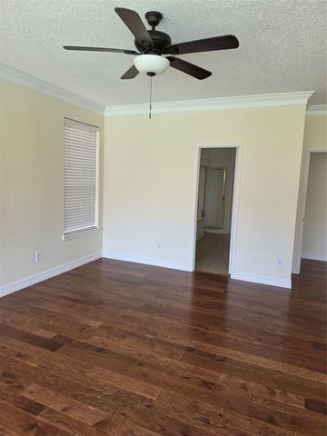 2720 Springhill Drive, Grapevine, TX 76051
