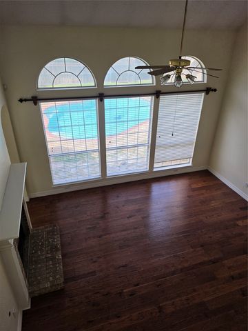 2720 Springhill Drive, Grapevine, TX 76051