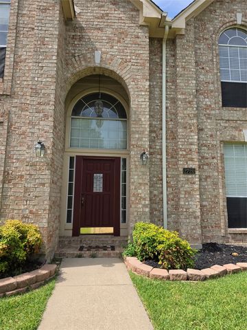 2720 Springhill Drive, Grapevine, TX 76051