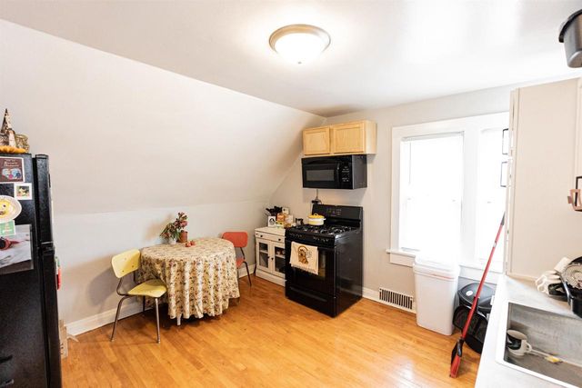 1701 Michigan Avenue, South Milwaukee, WI 53172