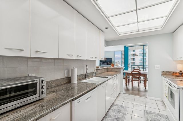 1520 GULF BOULEVARD 1707, Clearwater Beach, FL 33767