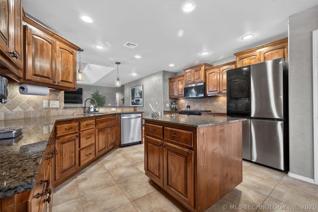 14713 S Justin Street, Glenpool, OK 74033