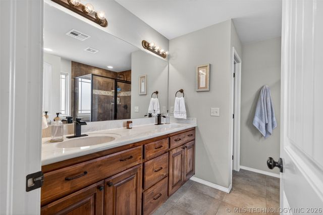 14713 S Justin Street, Glenpool, OK 74033