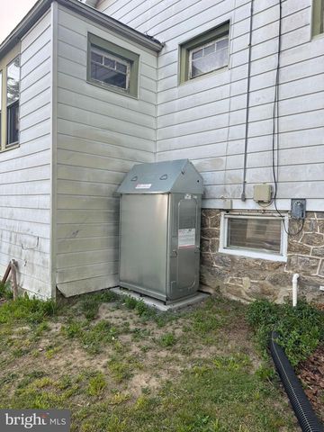 36 S SYCAMORE AVE, Aldan, PA 19018