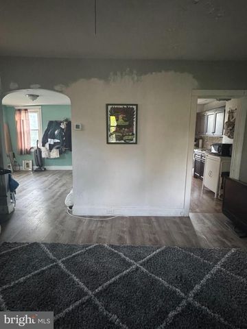 36 S SYCAMORE AVE, Aldan, PA 19018