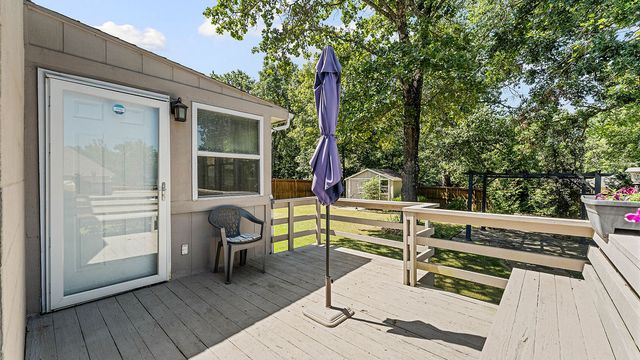 5 Clevedon Circle, Bella Vista, AR 72715