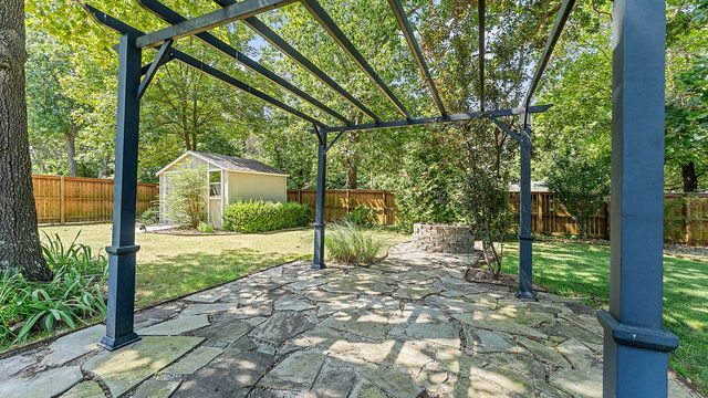 5 Clevedon Circle, Bella Vista, AR 72715