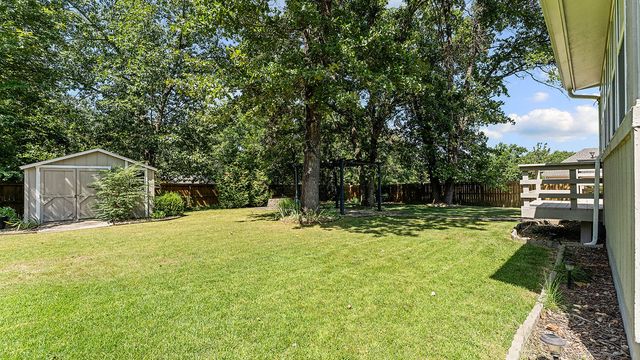 5 Clevedon Circle, Bella Vista, AR 72715